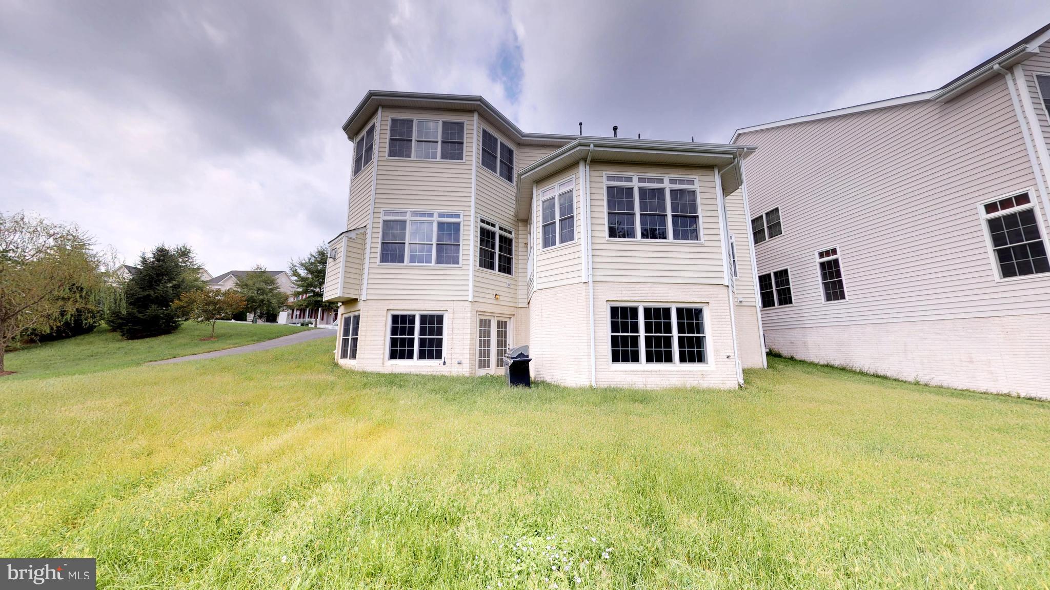 12135 Cypress Spring Road Clarksburg, MD 20871 - Photo 28 of 29 Exterior (Rear)
