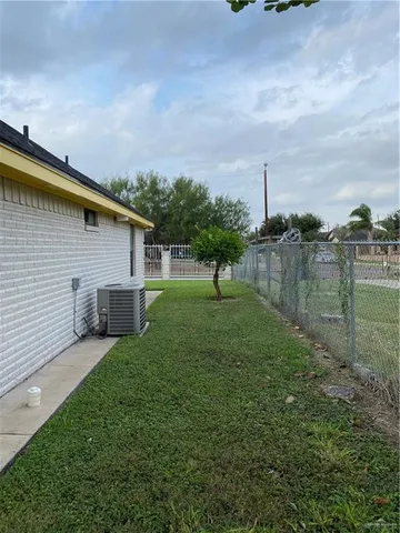 $1,350 | 2207 Paseo Encantado, Mission, TX 78572