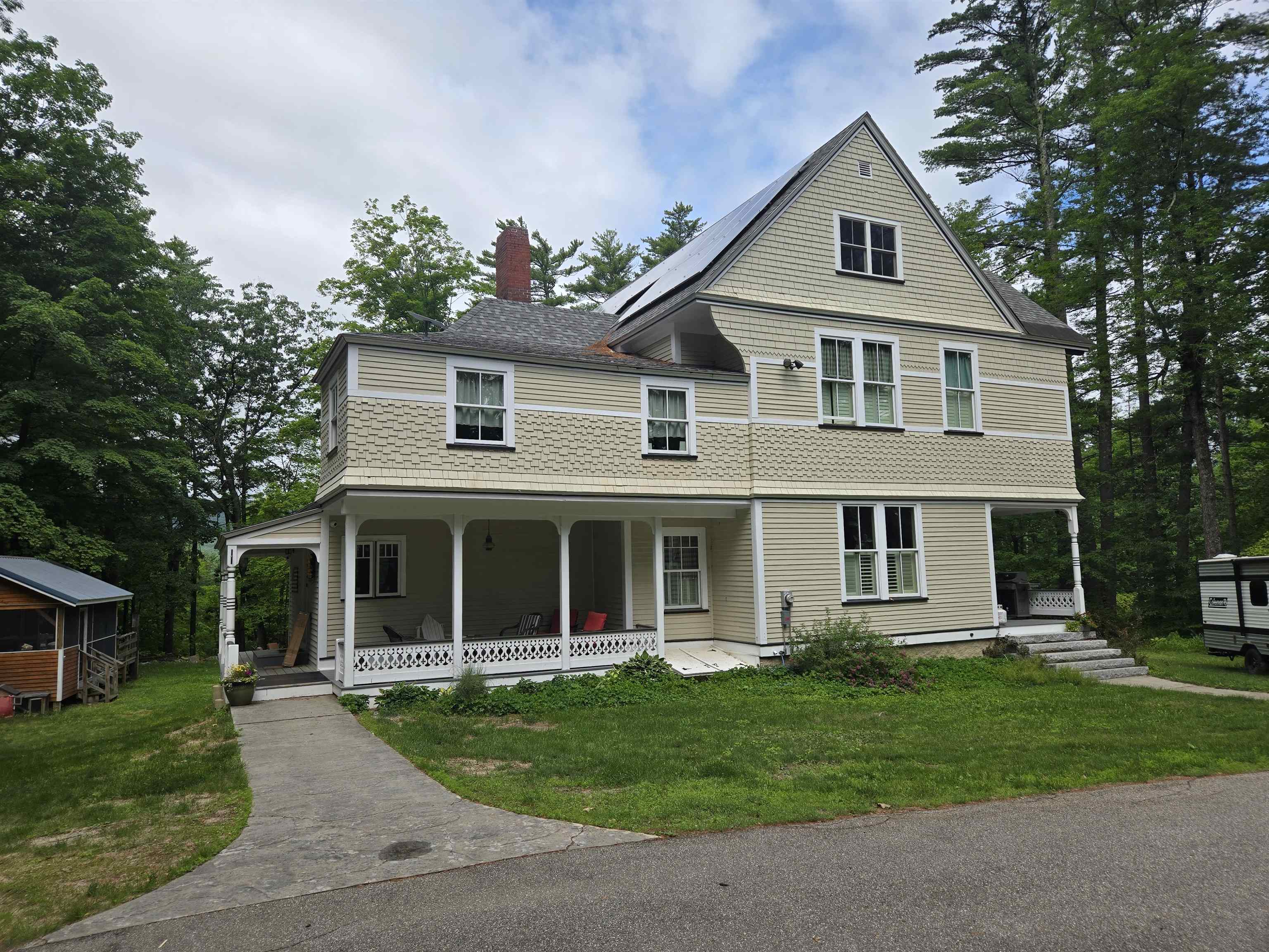 49 Neighbors Row Conway, NH 03860 - Photo 2 of 42