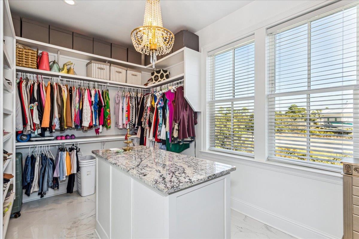 30866 Ono N Loop West Orange Beach, AL 36561 - Photo 21 of 49 Walk In Closets