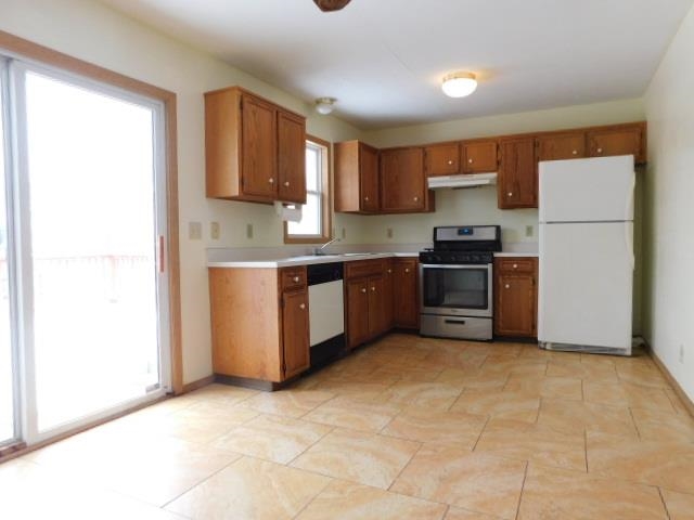 3945 Old Gate Road Rockford, IL 61109 - Photo 5 of 24 Gallery Image 5