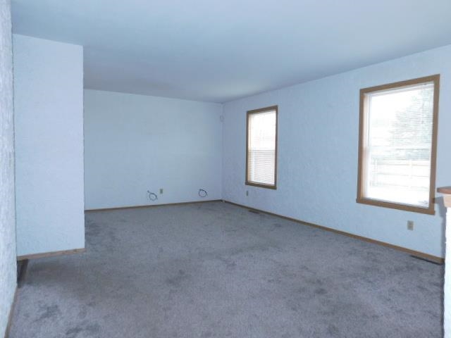 3945 Old Gate Road Rockford, IL 61109 - Photo 7 of 24 Gallery Image 7
