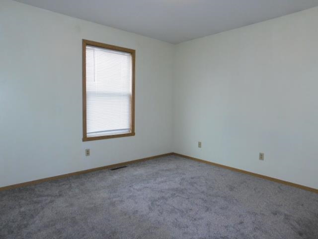 3945 Old Gate Road Rockford, IL 61109 - Photo 10 of 24 Gallery Image 10