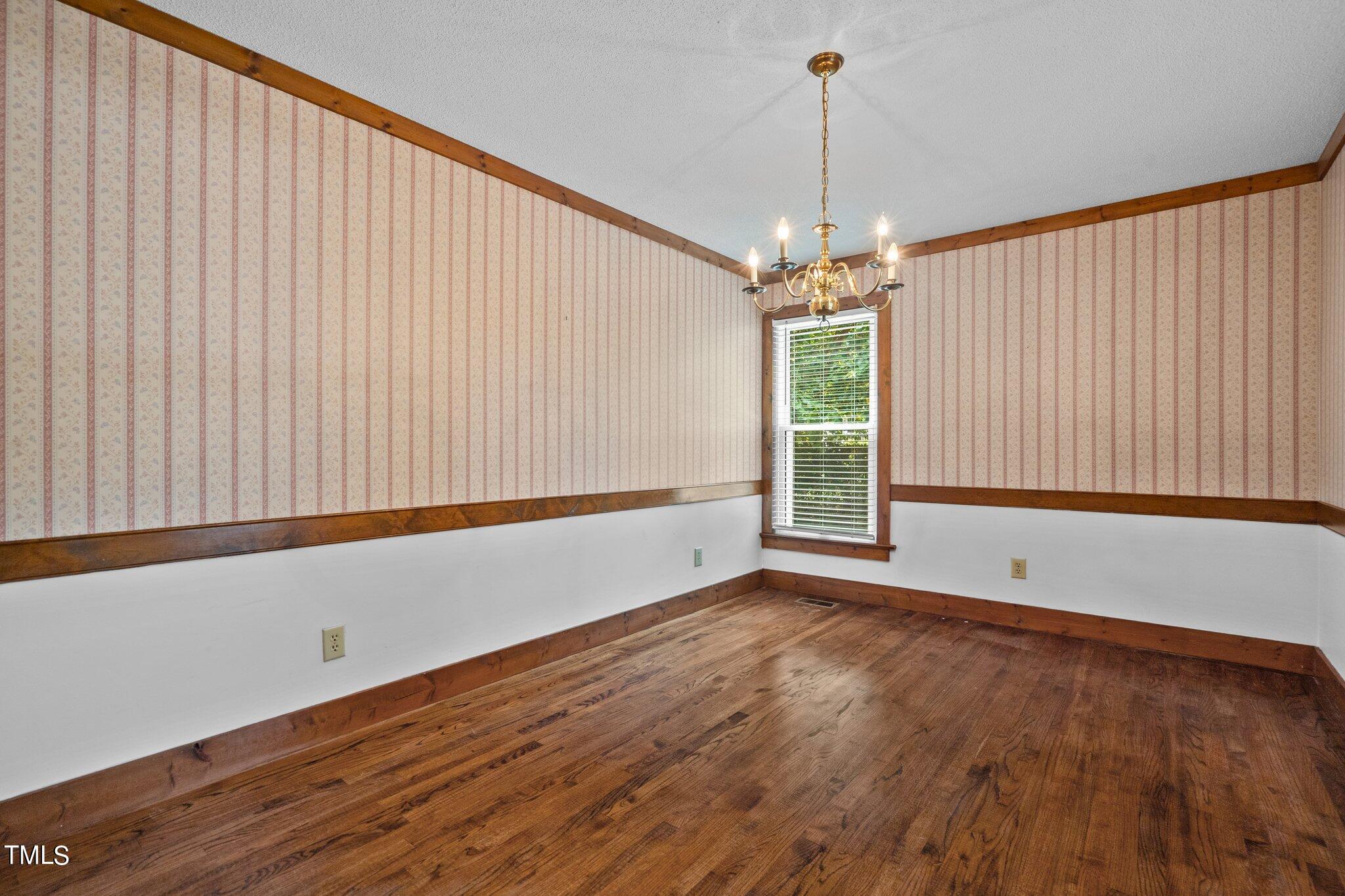 2613 Howard Road Raleigh, NC 27613 - Photo 8 of 30 18-web-or-mls-_NFP3734