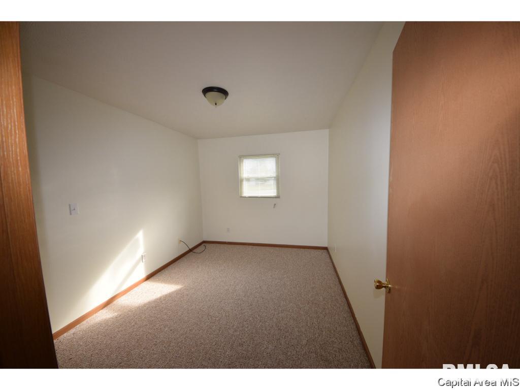 57 Park Ridge Road Springfield, IL 62703 - Photo 14 of 16