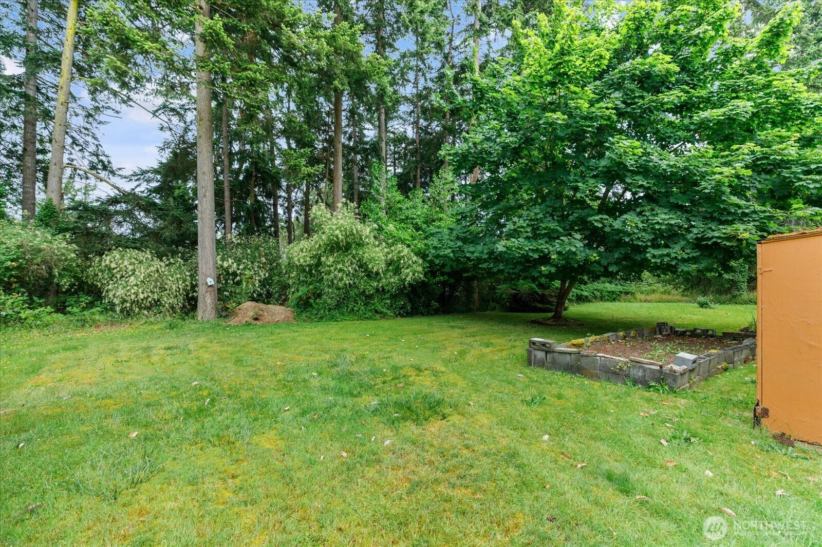 1361 North Goldie Road, Unit 16 Oak Harbor, WA 98277 - Photo 28 of 30