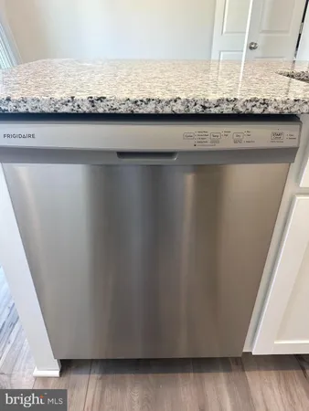 $2,050 | 1328 Cedar Vly Road, Ranson, WV 25438