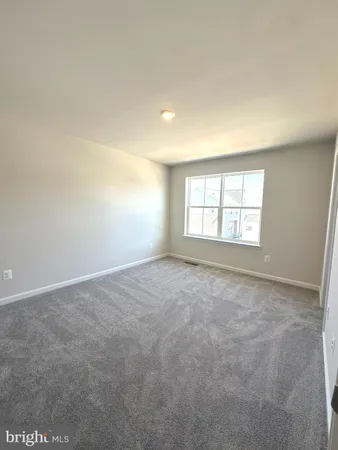 $2,050 | 1328 Cedar Vly Road, Ranson, WV 25438