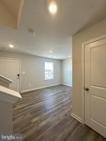 $2,050 | 1328 Cedar Vly Road, Ranson, WV 25438