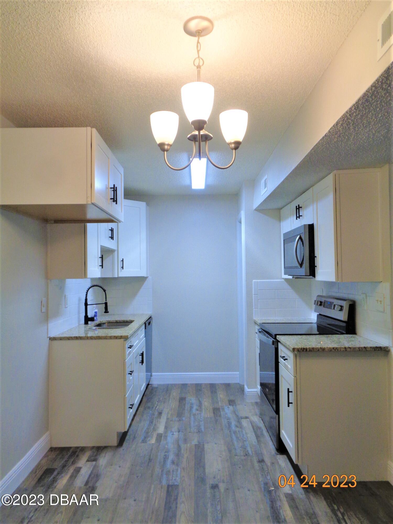 1600 Big Tree Road, Unit I3 Daytona Beach, FL 32119 - Photo 13 of 47 DSC01301 (2)