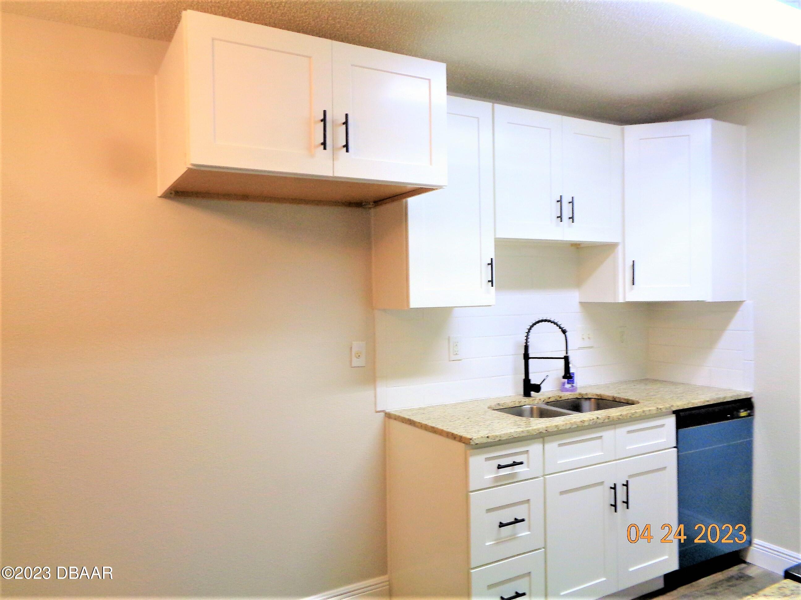 1600 Big Tree Road, Unit I3 Daytona Beach, FL 32119 - Photo 19 of 47 DSC01274 (6)