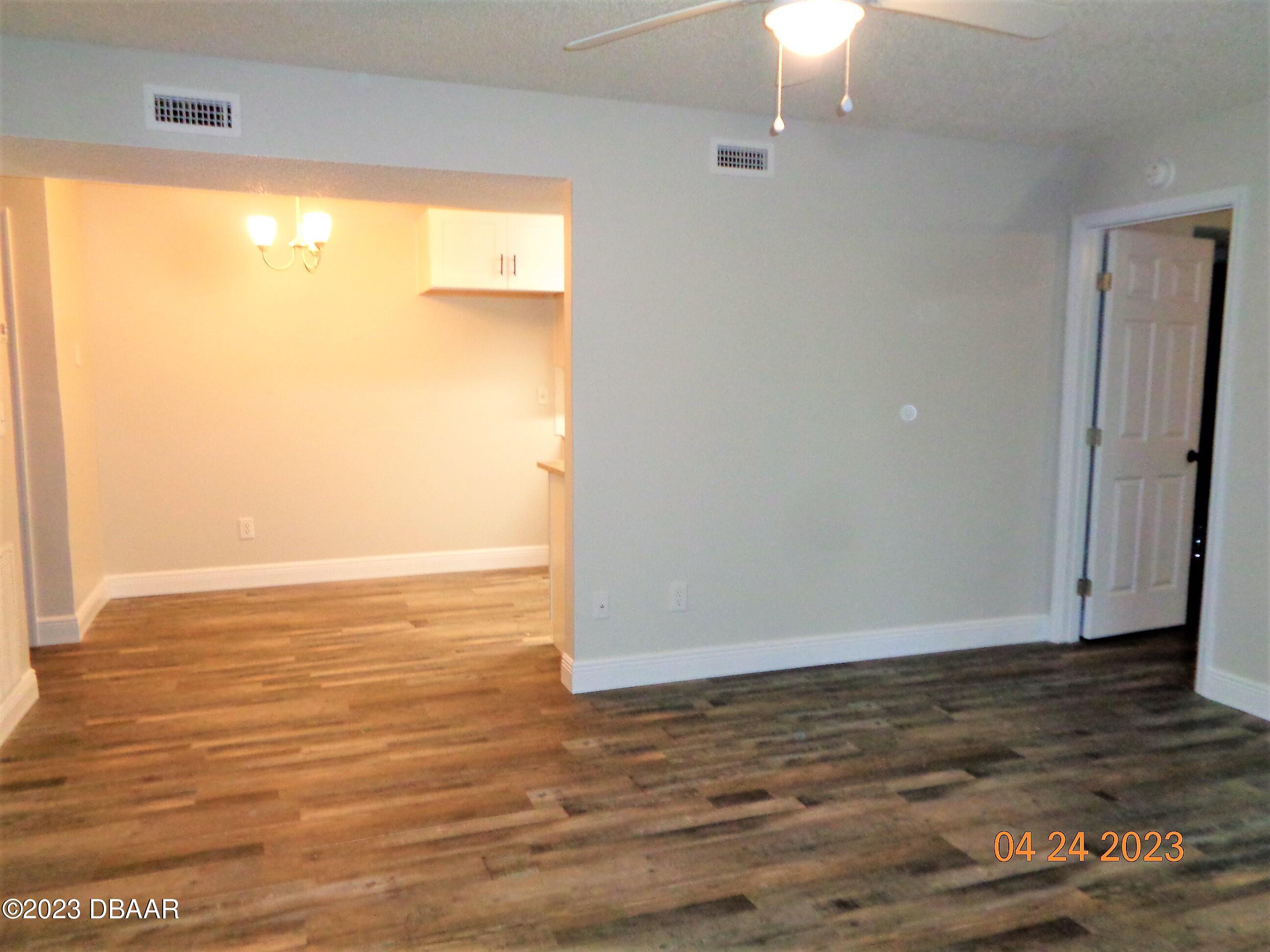 1600 Big Tree Road, Unit I3 Daytona Beach, FL 32119 - Photo 10 of 47 DSC01309 (2)