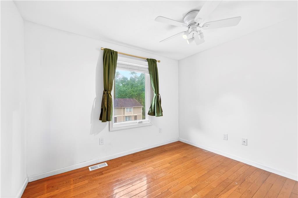 532 Hunters Path Road Bridgeville, PA 15017 - Photo 30 of 44 2nd Bedroom