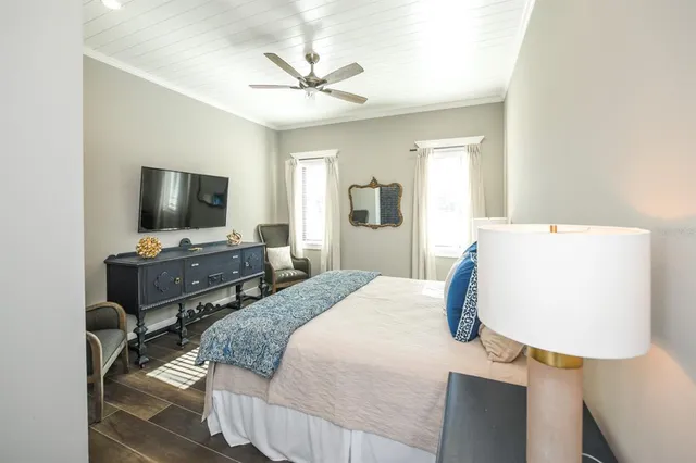 $4,500,000 | 340 Jackson Drive, Sarasota, FL 34236