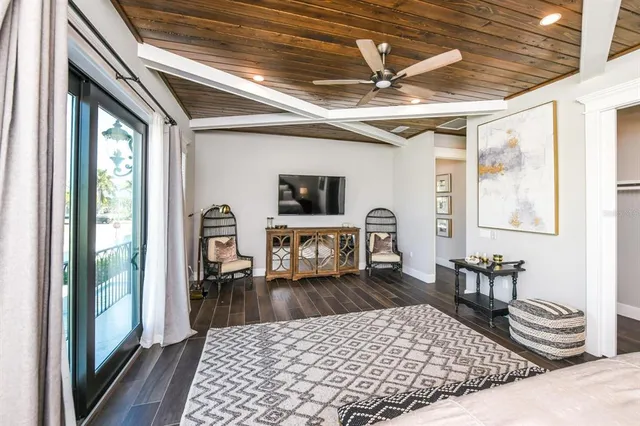 $4,500,000 | 340 Jackson Drive, Sarasota, FL 34236