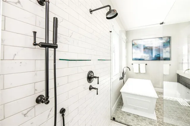 $4,500,000 | 340 Jackson Drive, Sarasota, FL 34236