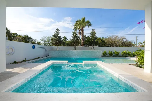 $4,500,000 | 340 Jackson Drive, Sarasota, FL 34236