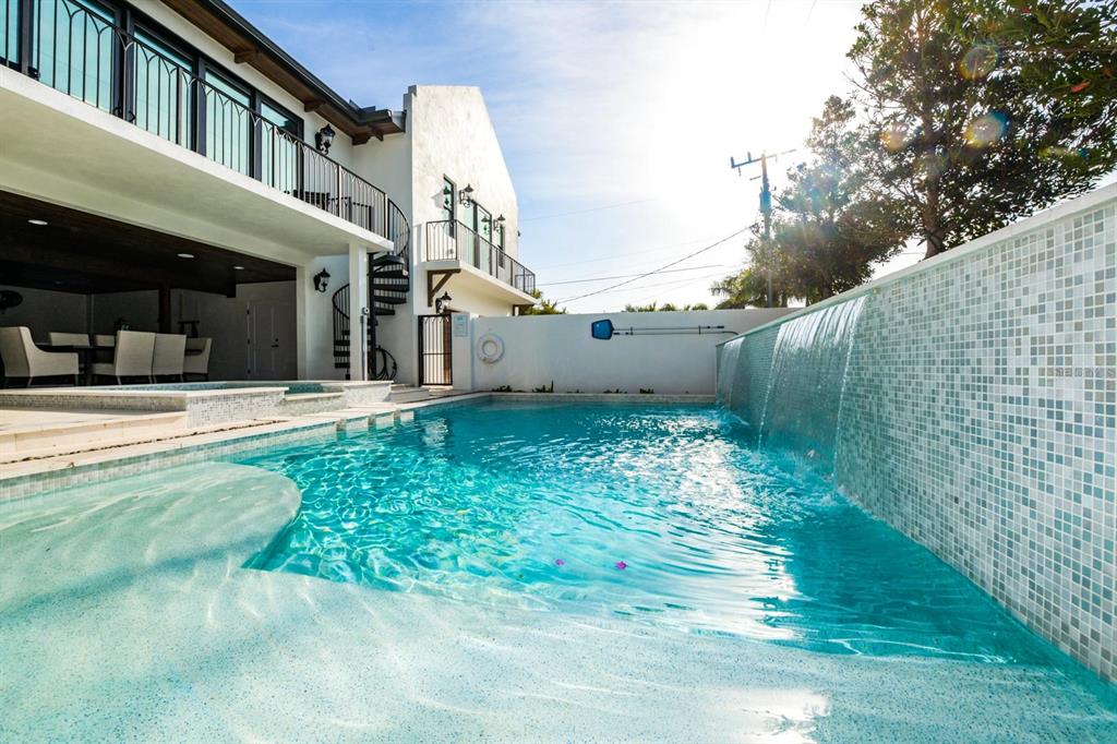 340 Jackson Drive Sarasota, FL 34236 - Photo 79 of 100