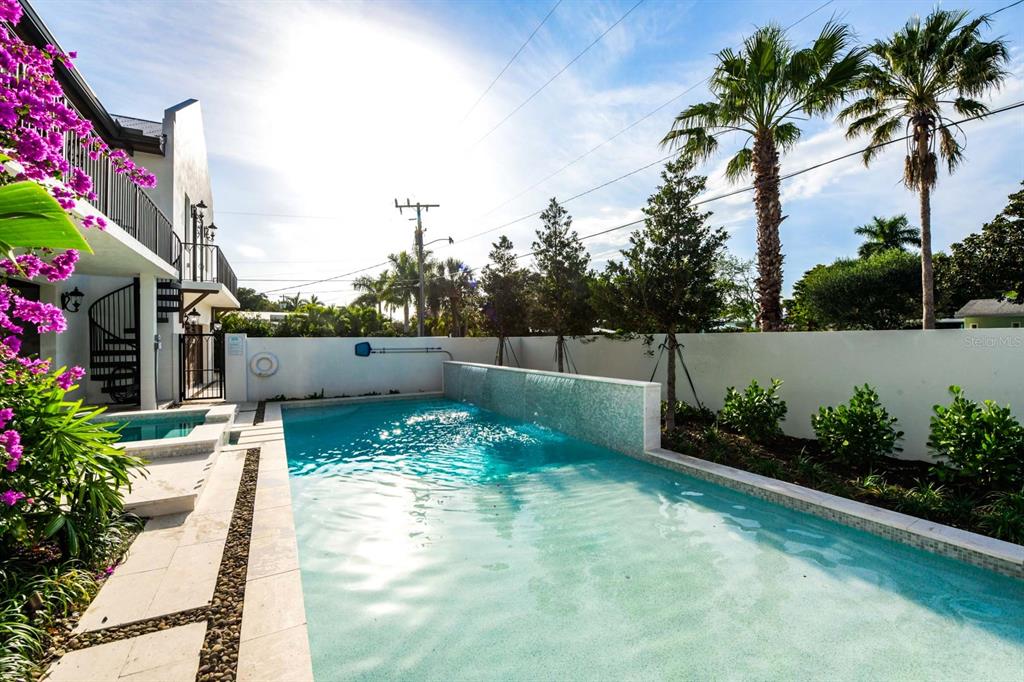 340 Jackson Drive Sarasota, FL 34236 - Photo 81 of 100