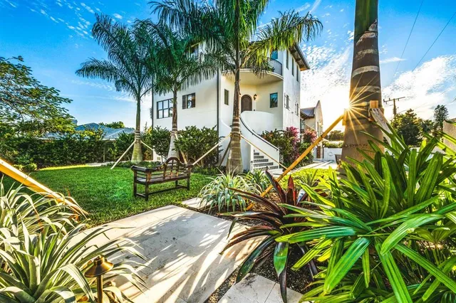 $4,500,000 | 340 Jackson Drive, Sarasota, FL 34236