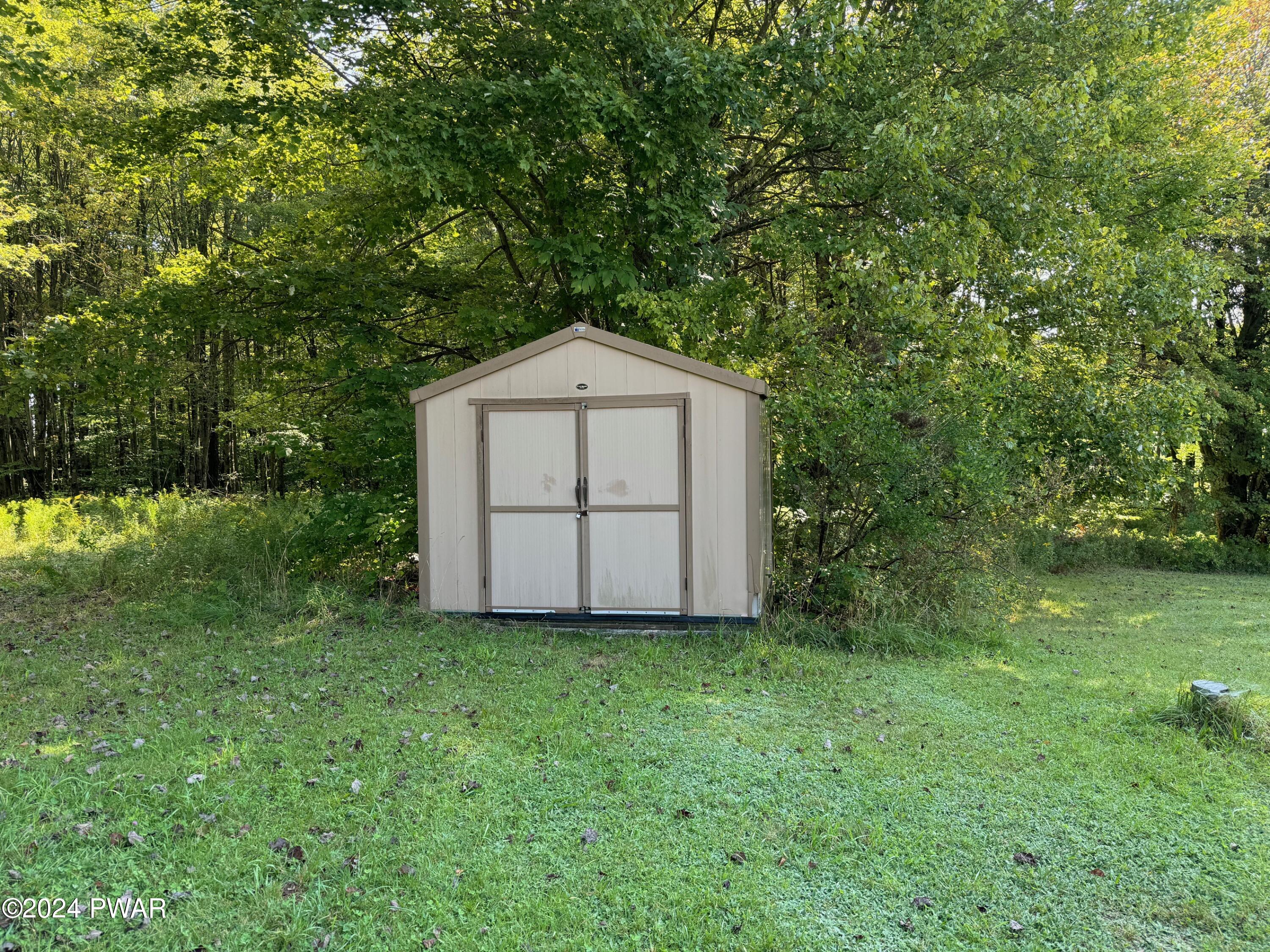 496 Egypt Road Honesdale, PA 18431 - Photo 4 of 13