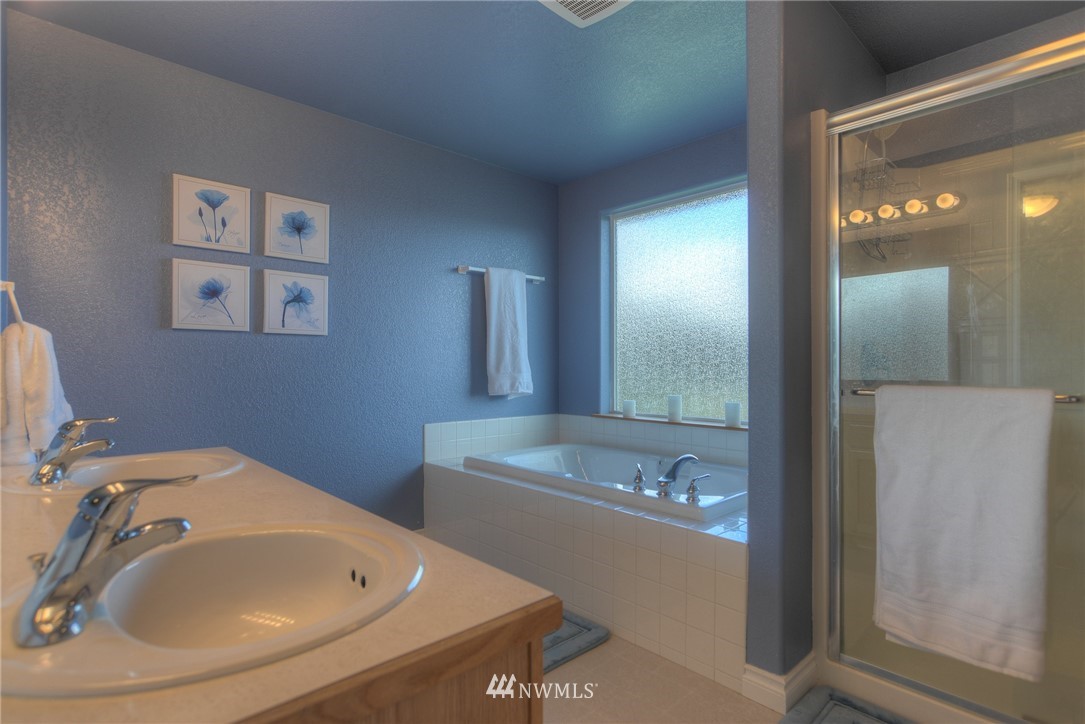 8840 Lavaliere Meadows Lane Southwest Rochester, WA 98579 - Photo 17 of 22 Gallery Image 17