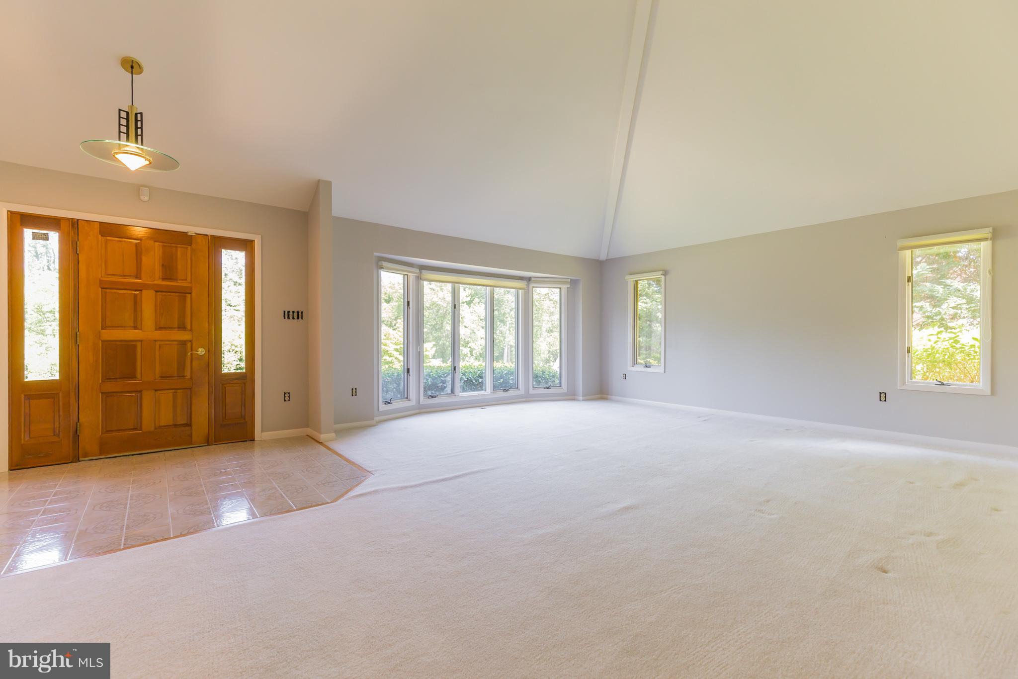 3160 Hickory Ridge Road Dunkirk, MD 20754 - Photo 3 of 26 Oversize Living Room with Vaulted Ceilings