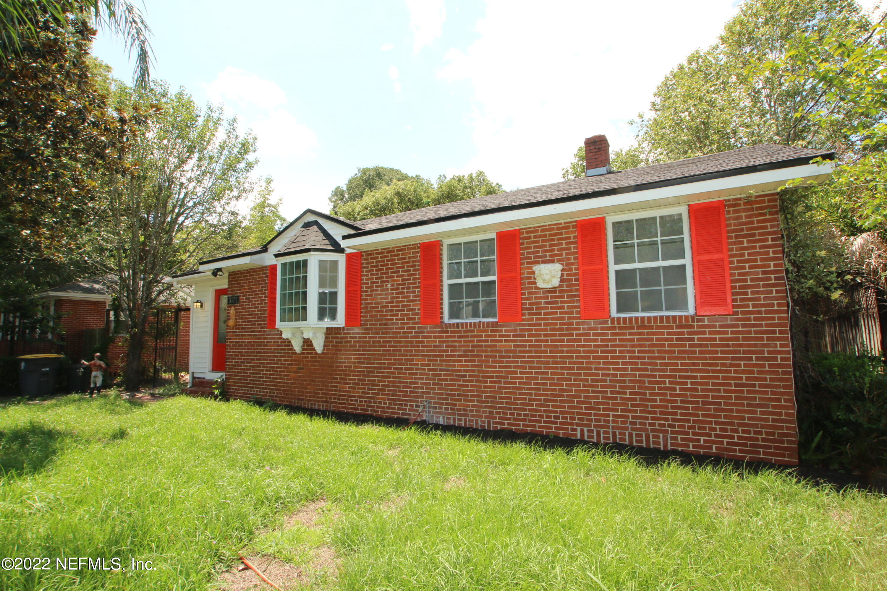 3172 Claremont Road Jacksonville, FL 32207 - Photo 3 of 30 1655424485-003-3172-Claremont-Rd-Jackson