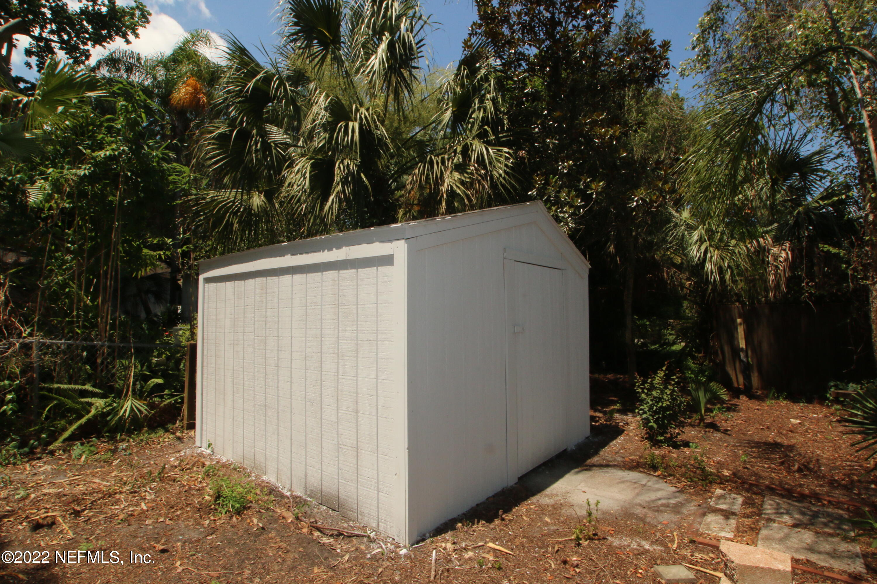3172 Claremont Road Jacksonville, FL 32207 - Photo 6 of 30 1655424485-006-3172-Claremont-Rd-Jackson