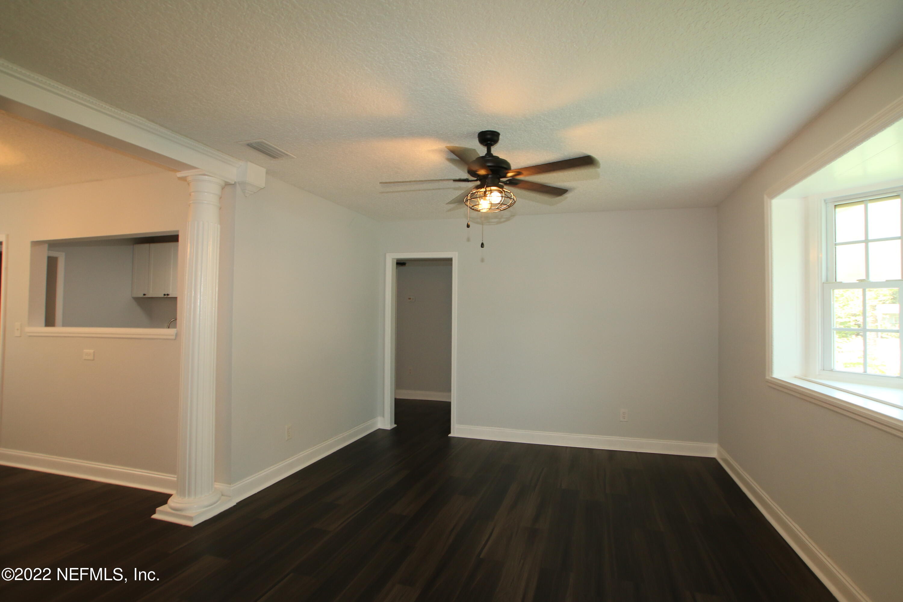 3172 Claremont Road Jacksonville, FL 32207 - Photo 9 of 30 1655424485-009-3172-Claremont-Rd-Jackson