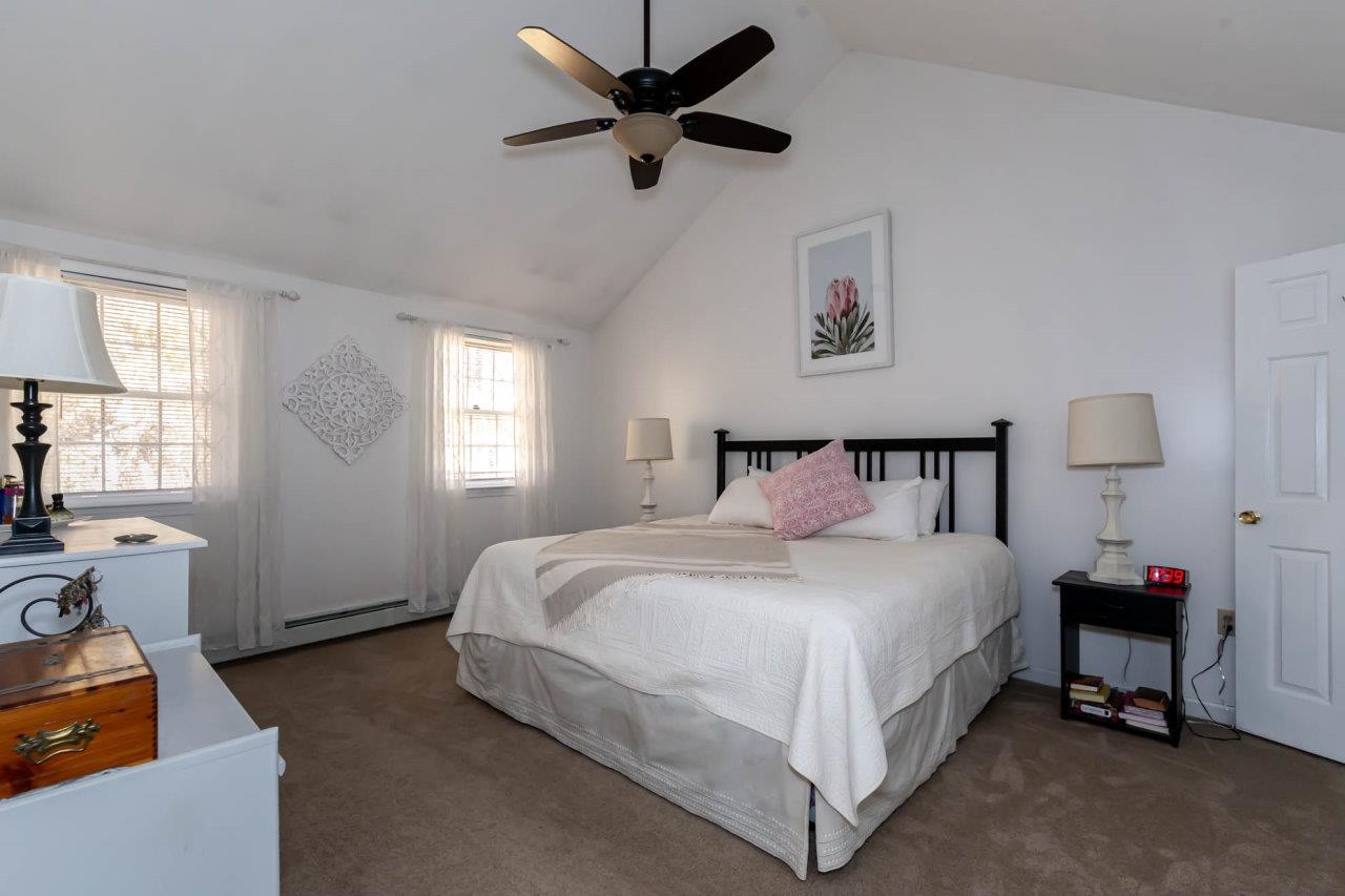 6 Diamond Drive Derry, NH 03038 - Photo 22 of 38