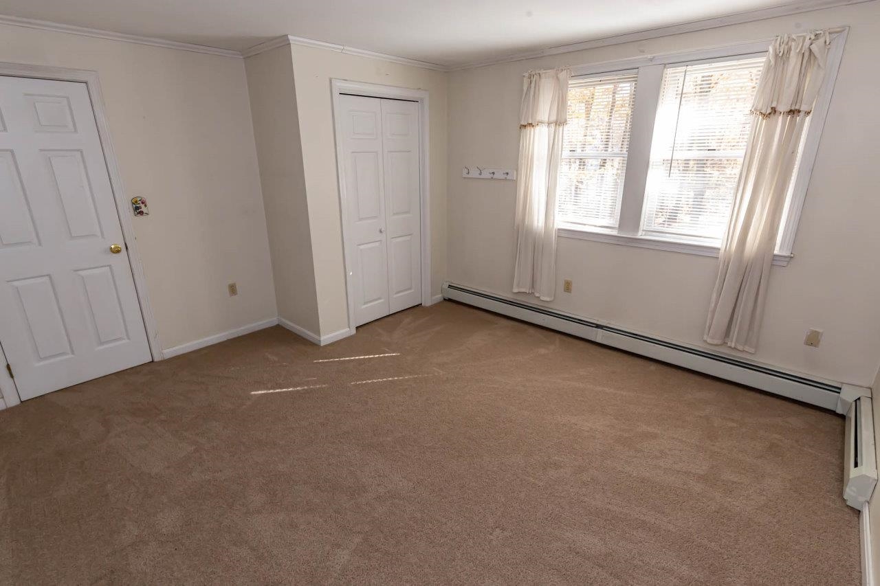 6 Diamond Drive Derry, NH 03038 - Photo 28 of 38