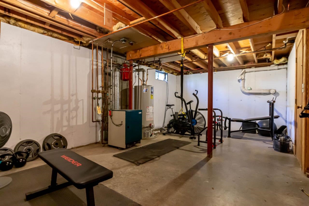 6 Diamond Drive Derry, NH 03038 - Photo 30 of 38