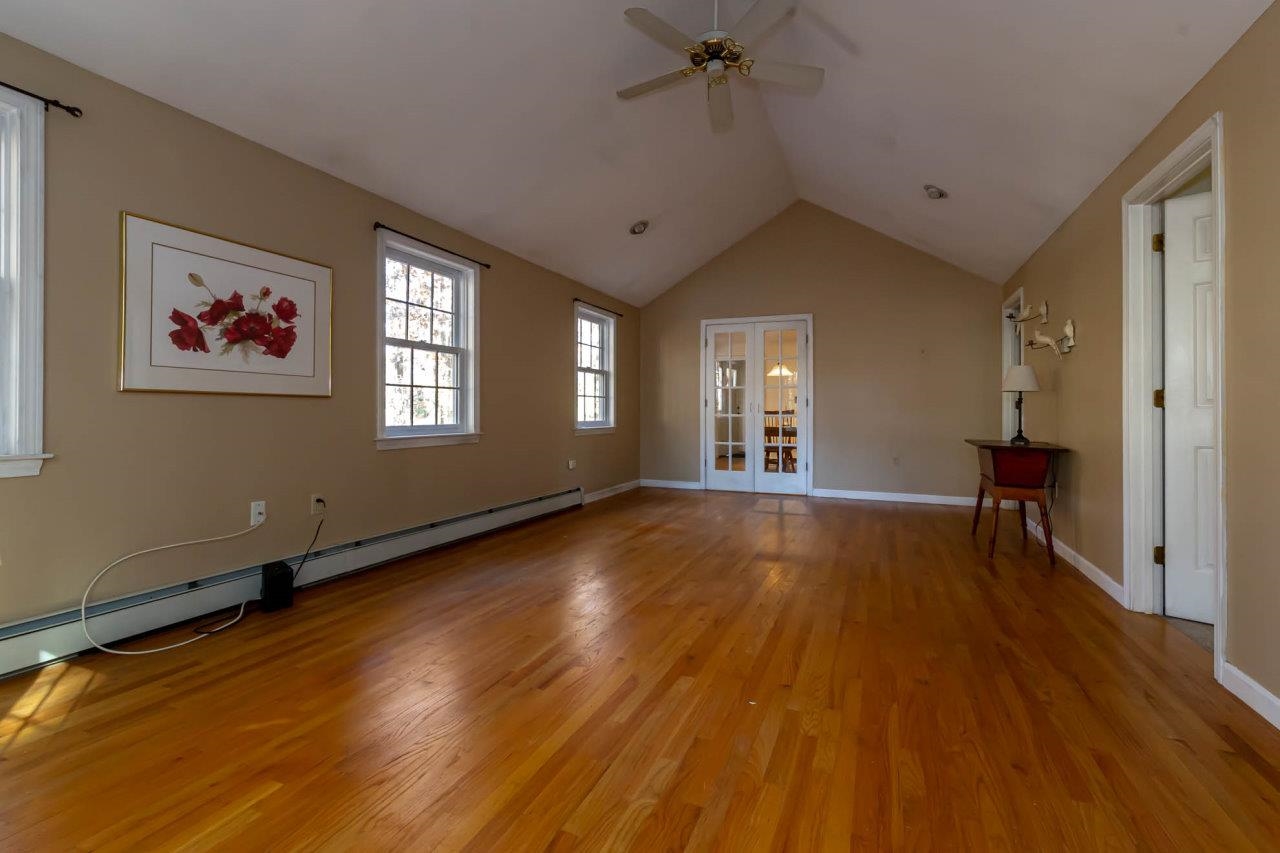 6 Diamond Drive Derry, NH 03038 - Photo 10 of 38