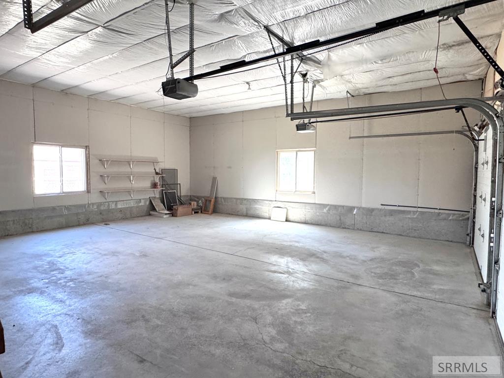1391 Stoddard Road Shelley, ID 83274 - Photo 28 of 45 Garage