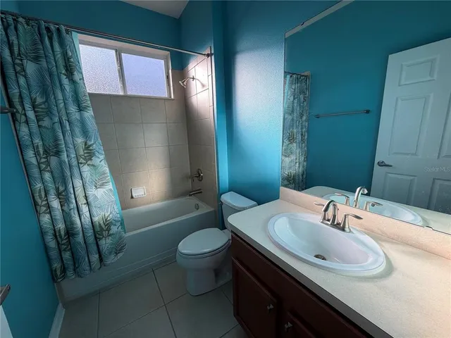 a view of outdoor space