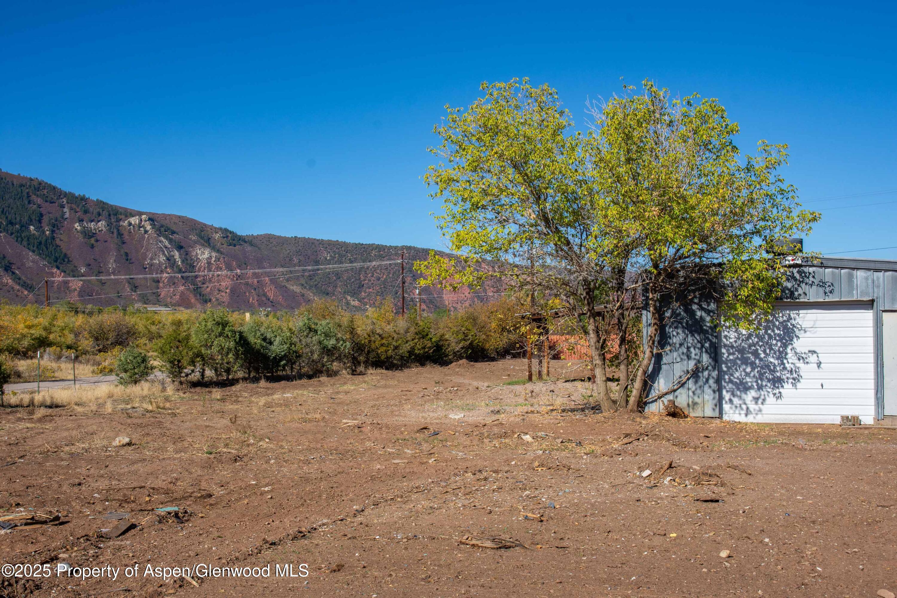 21401 Highway 82 Basalt, CO 81621 - Photo 8 of 16 a view of a road with a house in the background