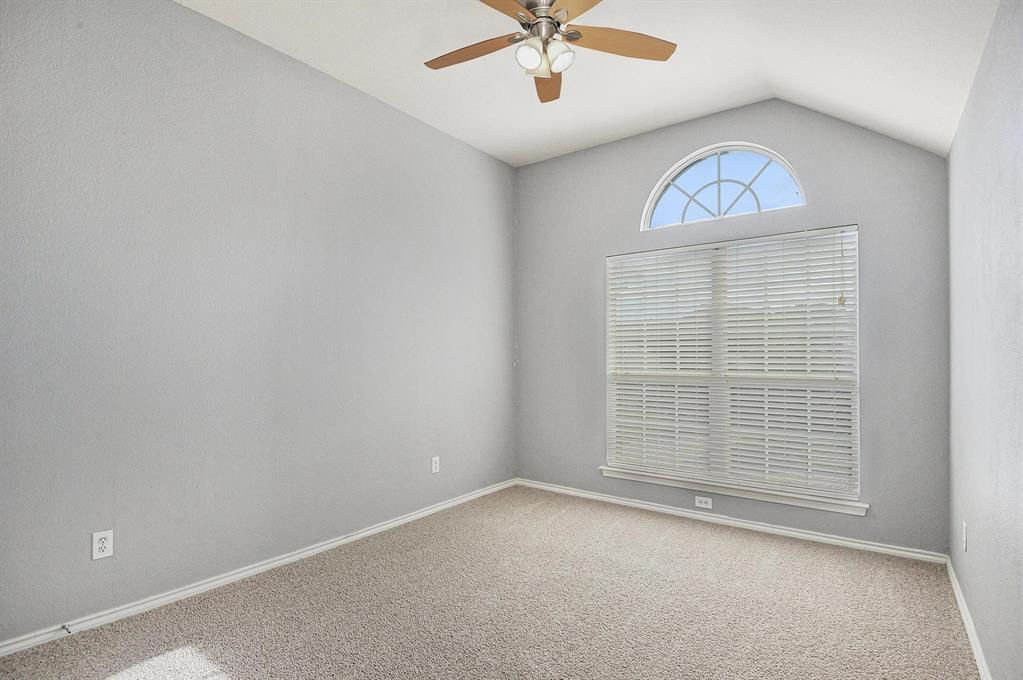 848 Huebner Way Burleson, TX 76028 - Photo 19 of 26