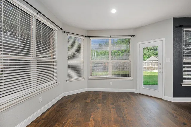 $400,000 | 848 Huebner Way, Burleson, TX 76028