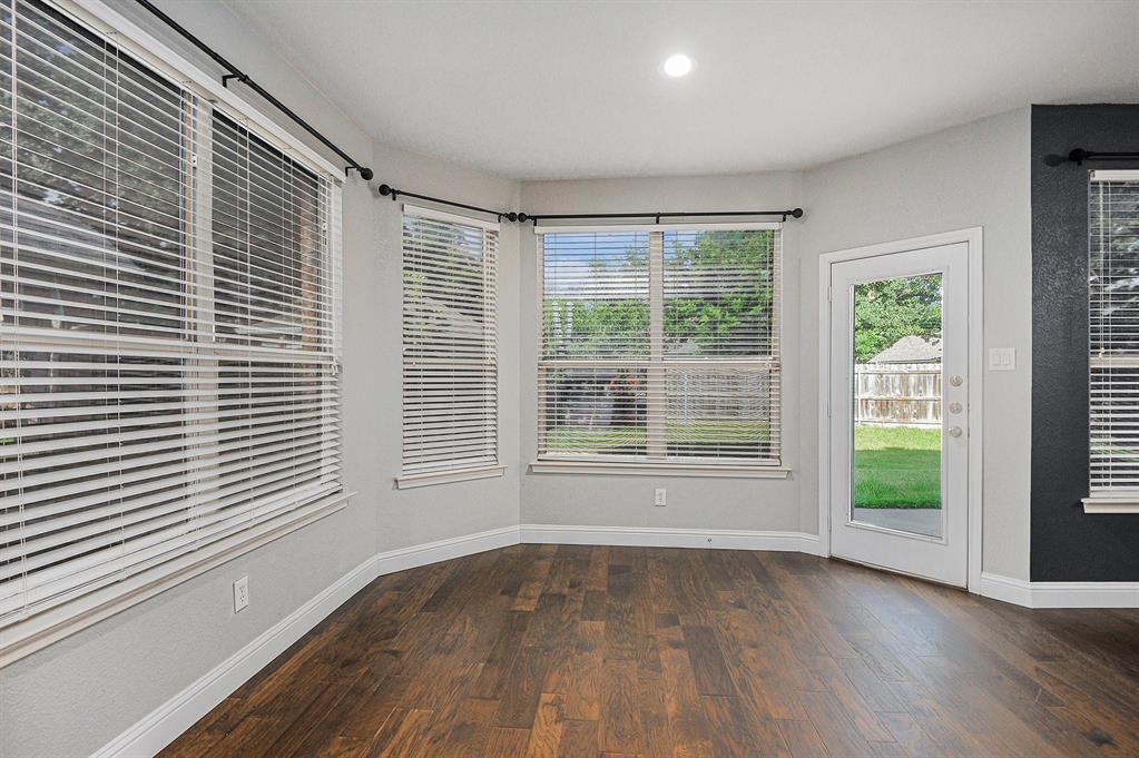 848 Huebner Way Burleson, TX 76028 - Photo 9 of 26