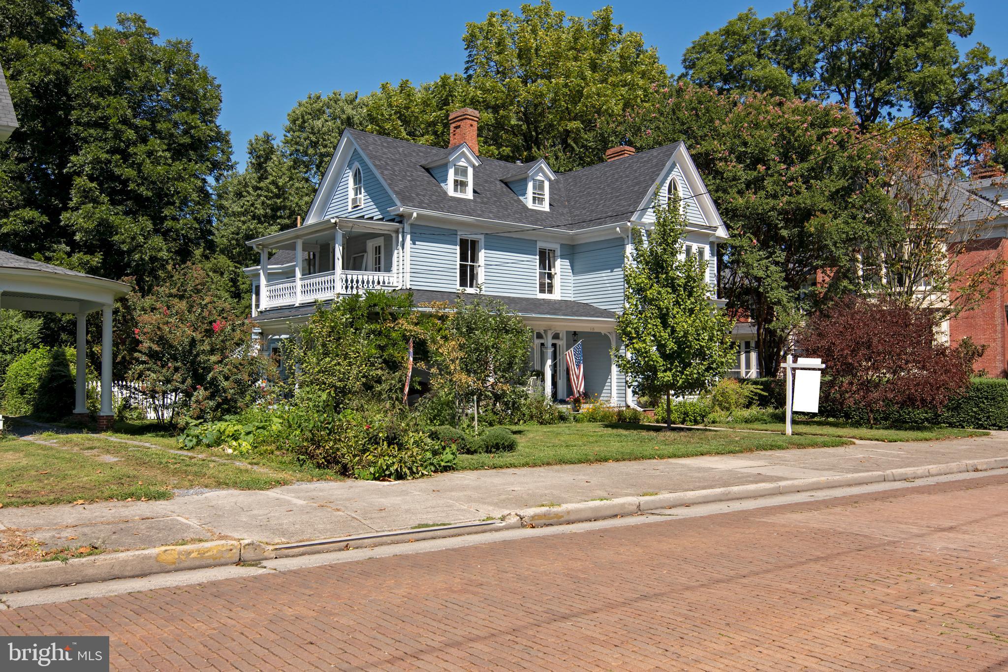 113 High Street Cambridge, MD 21613 - Photo 2 of 56 Left View of 113