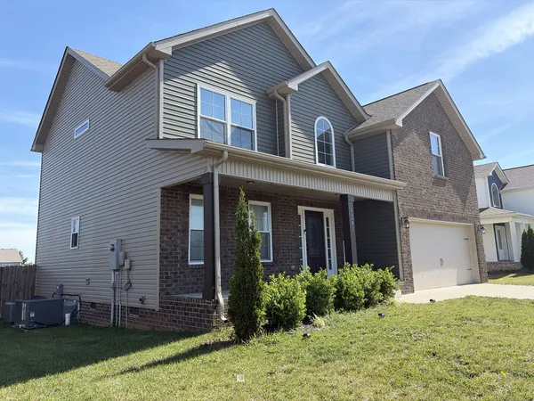 $385,000 | 1281 Bailywick Drive, Clarksville, TN 37042