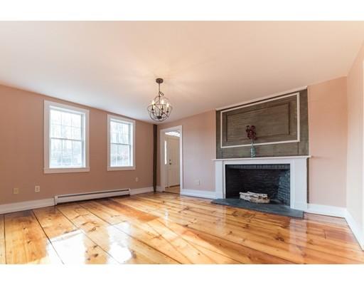 17 Pleasant Valley Road Amesbury, MA 01913 - Photo 13 of 29 Gallery Image 13
