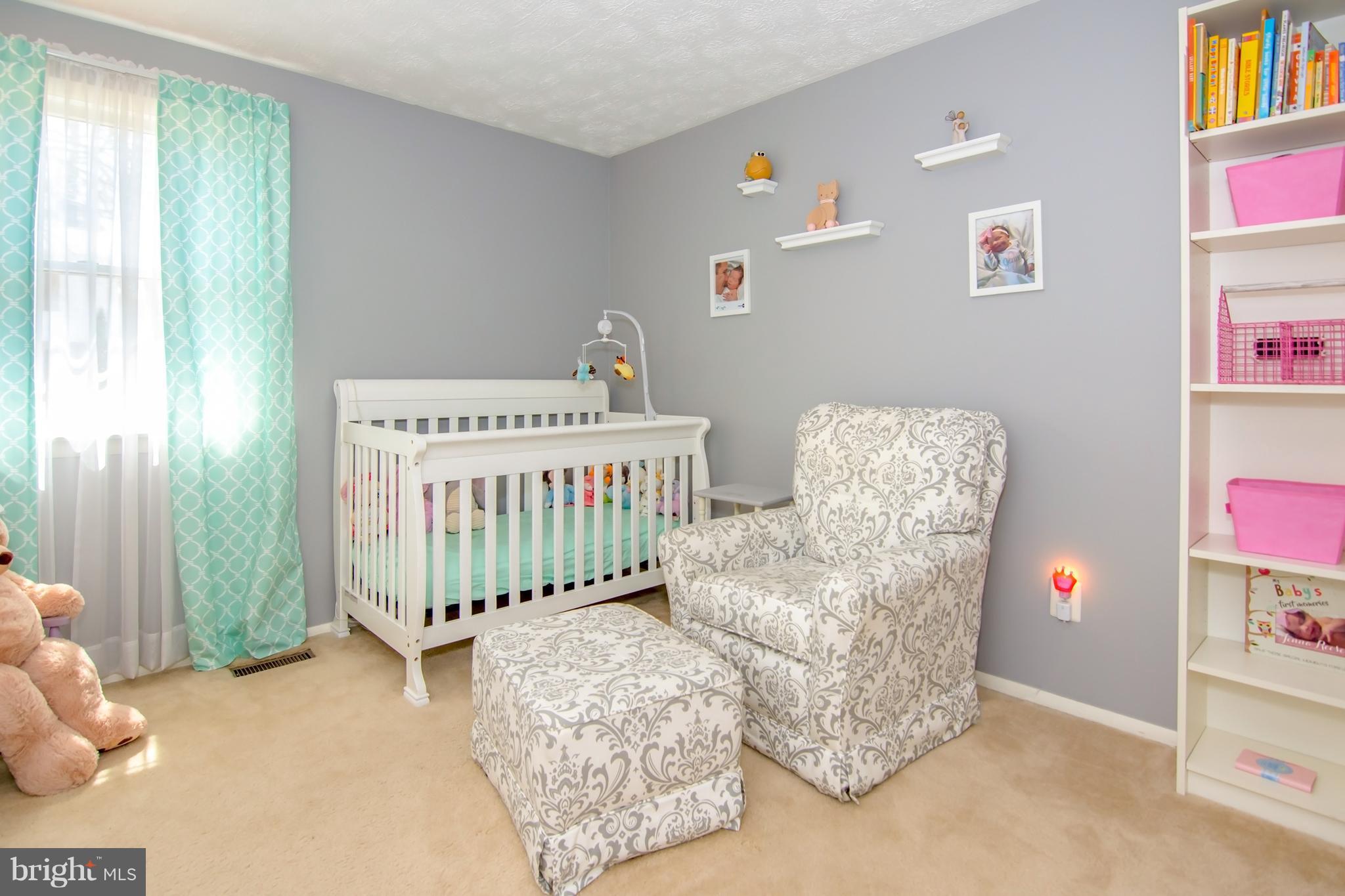 620 Fuselage Avenue Baltimore, MD 21221 - Photo 22 of 27 Bedroom