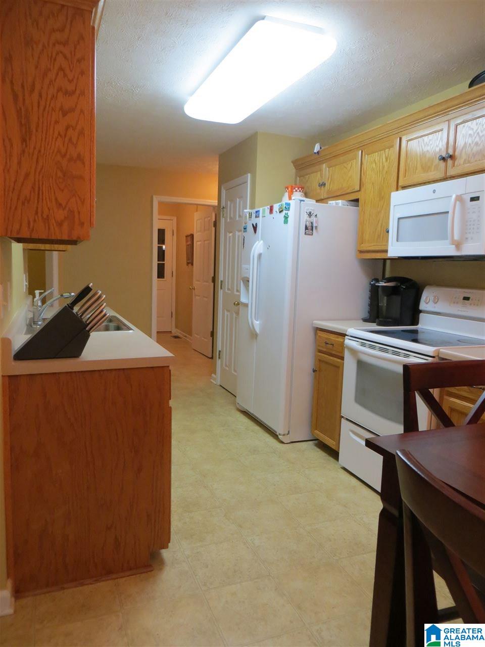 1406 Greenview Way Southwest Jacksonville, AL 36265 - Photo 13 of 41
