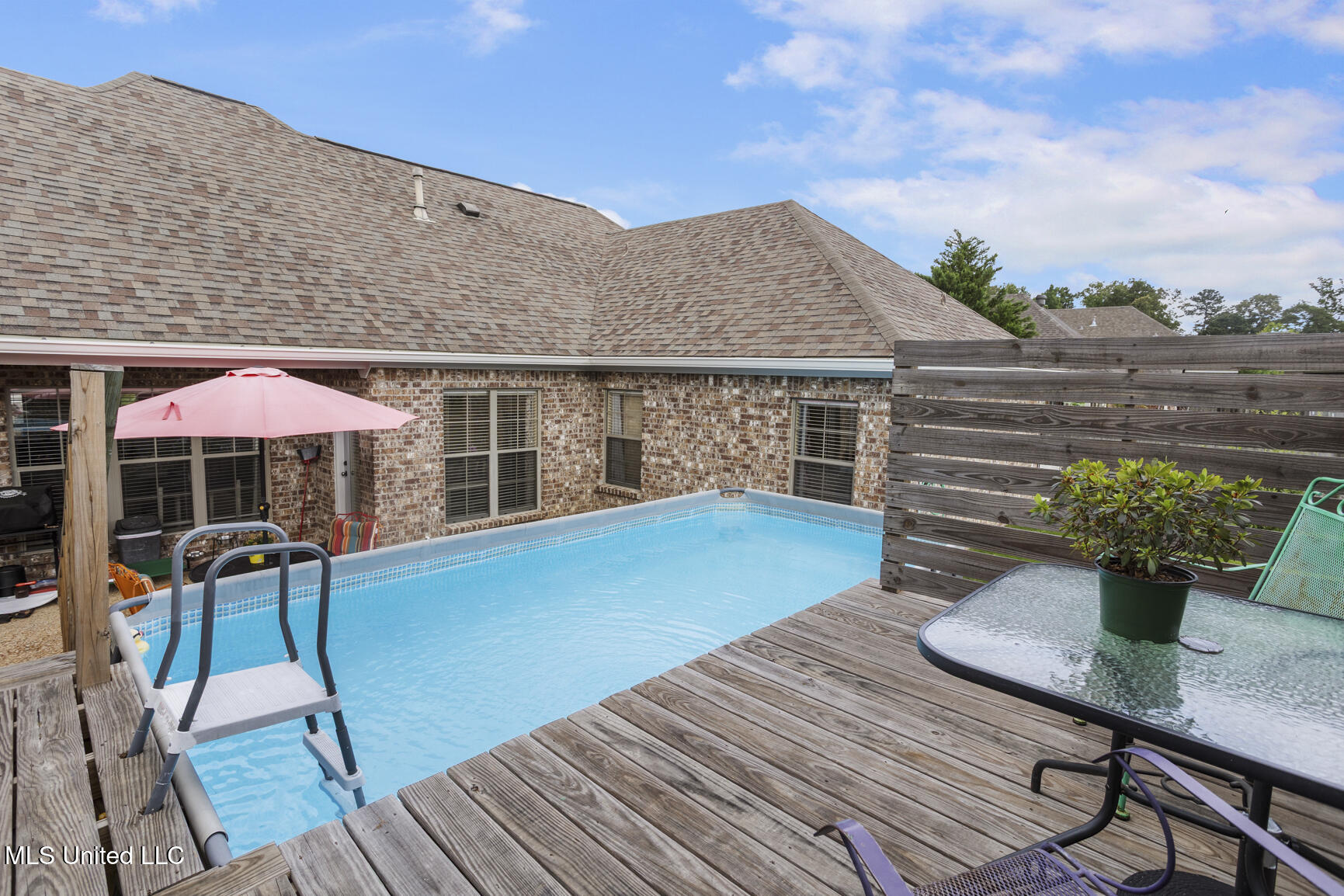 118 Rockbridge Circle Clinton, MS 39056 - Photo 24 of 27 118 Rockbridge Circle-8