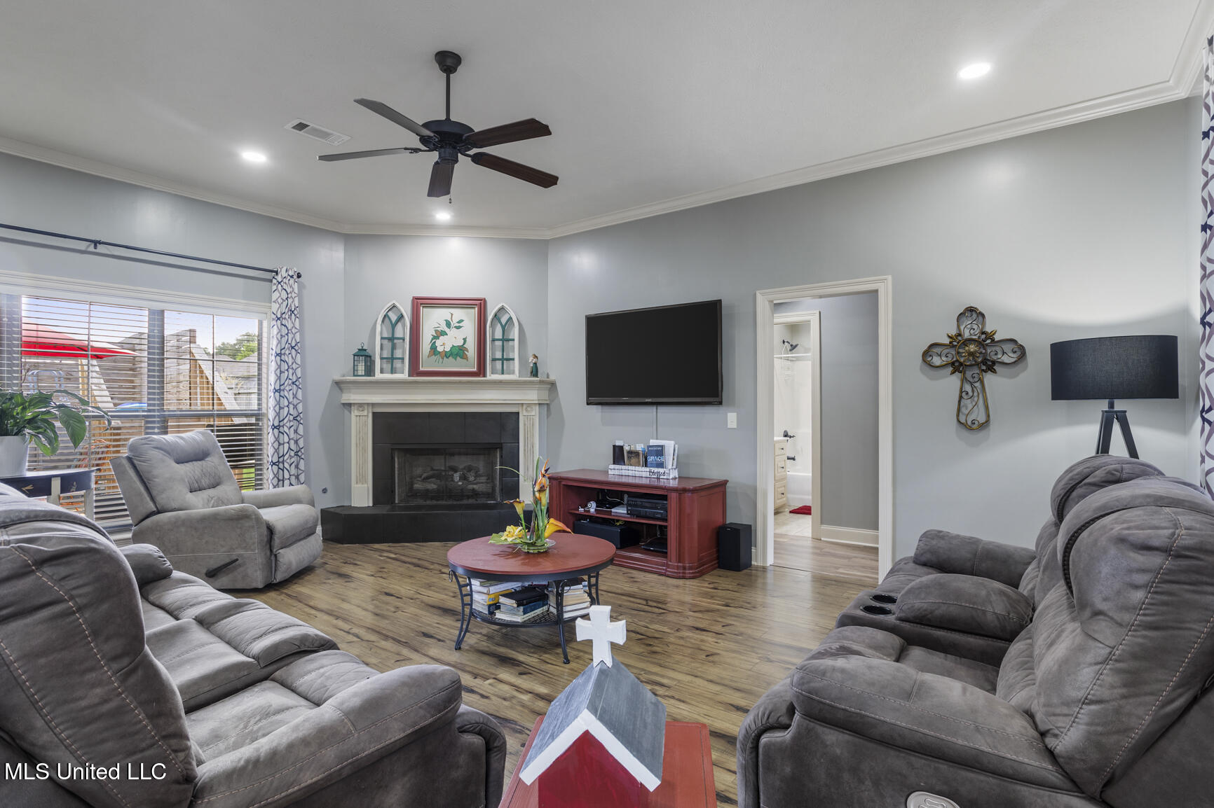 118 Rockbridge Circle Clinton, MS 39056 - Photo 5 of 27 118 Rockbridge Circle-11