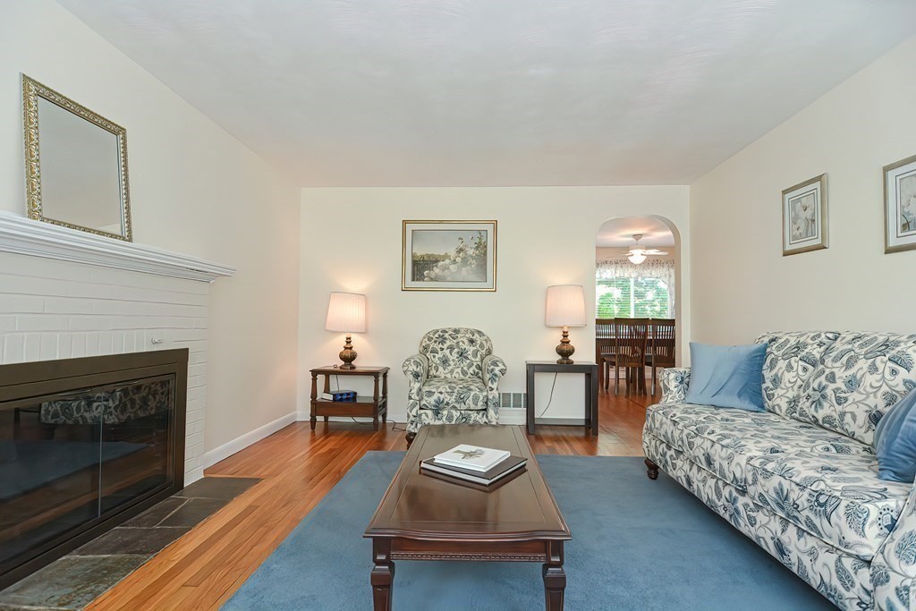 19 Spruce Street Holliston, MA 01746 - Photo 11 of 30