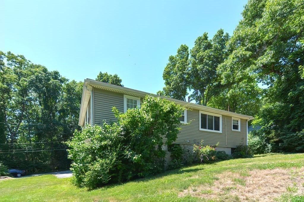 19 Spruce Street Holliston, MA 01746 - Photo 28 of 30