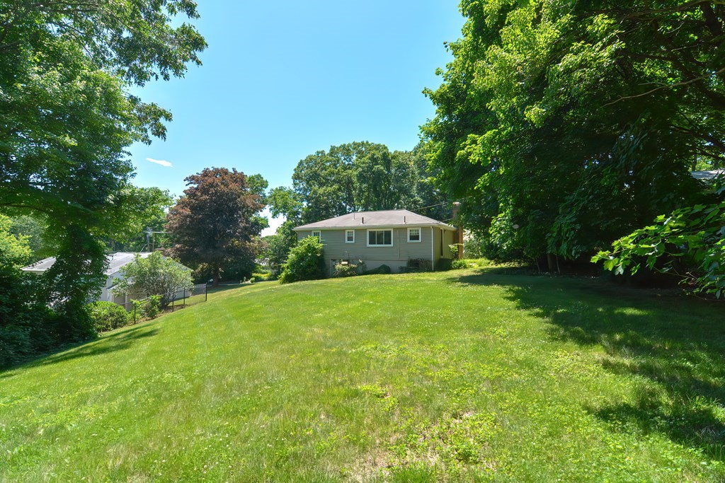 19 Spruce Street Holliston, MA 01746 - Photo 30 of 30